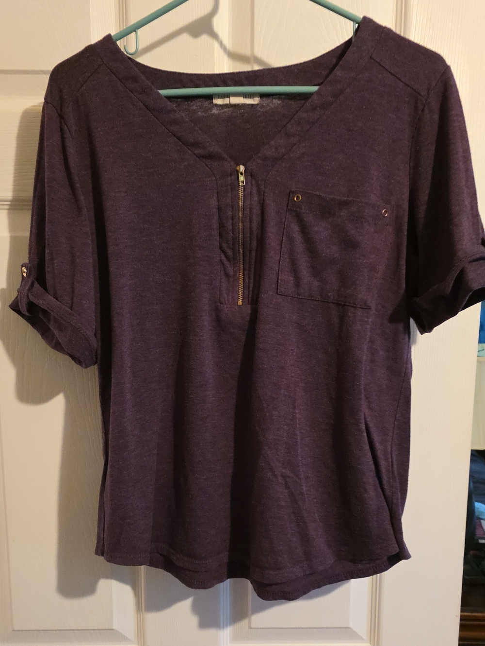 Women's Short Sleeve V-Neck Zip Pocket Top - Purple